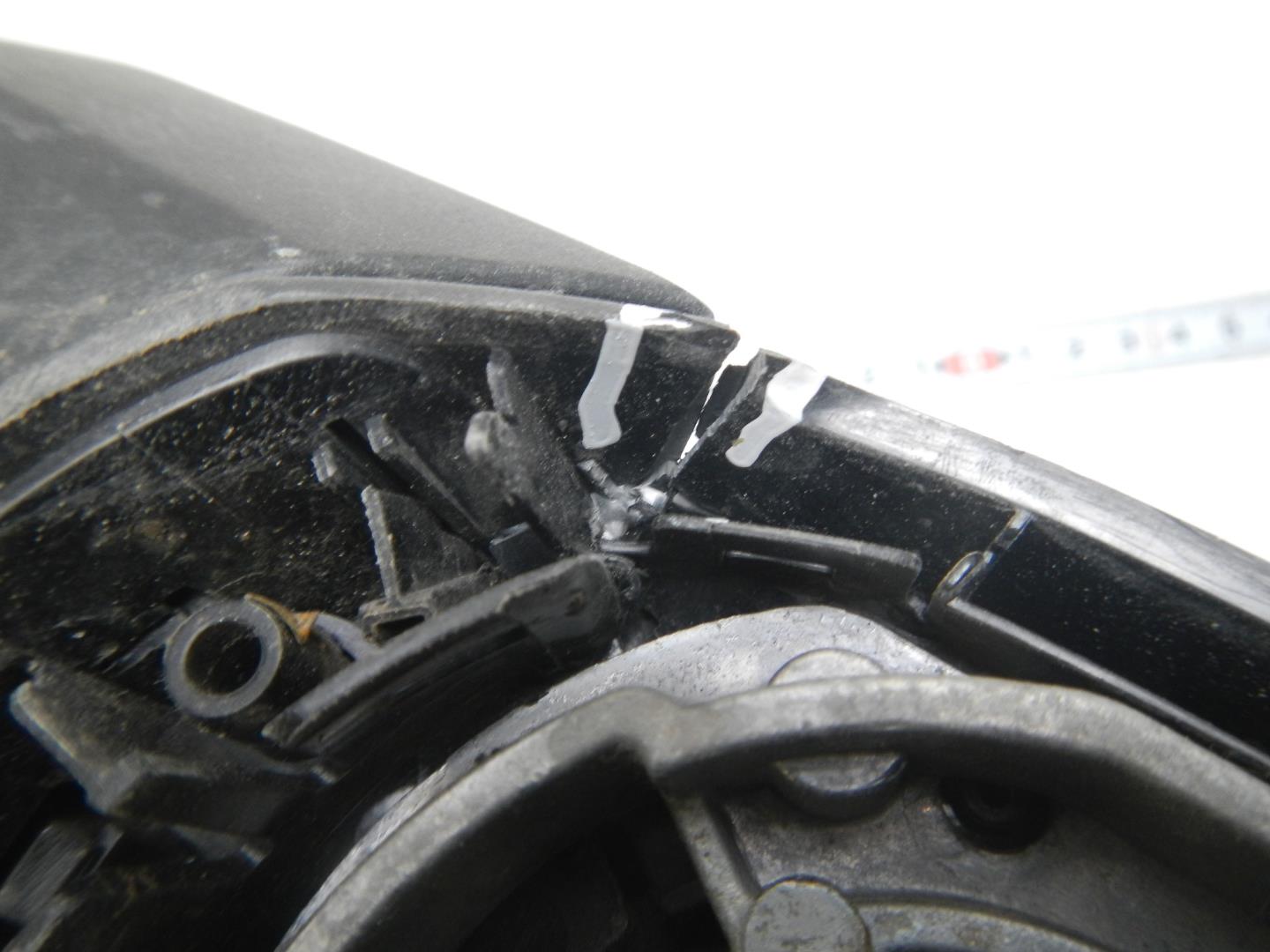 Зеркало правое электрическое