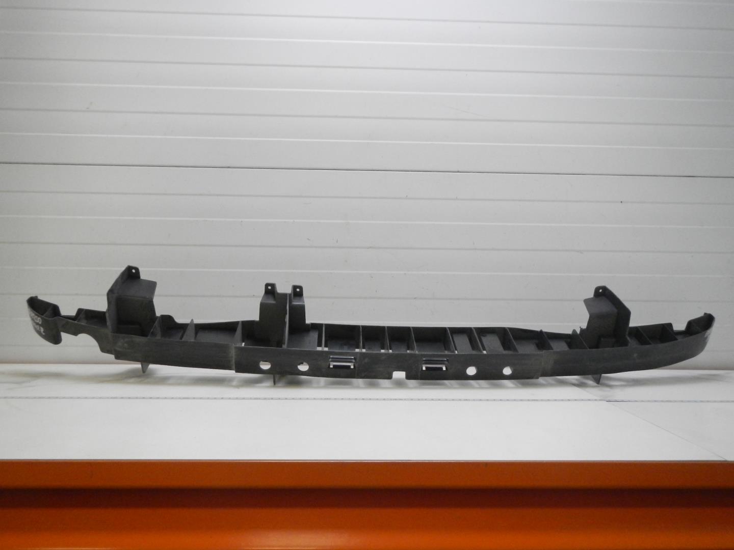 Наполнитель переднего бампера