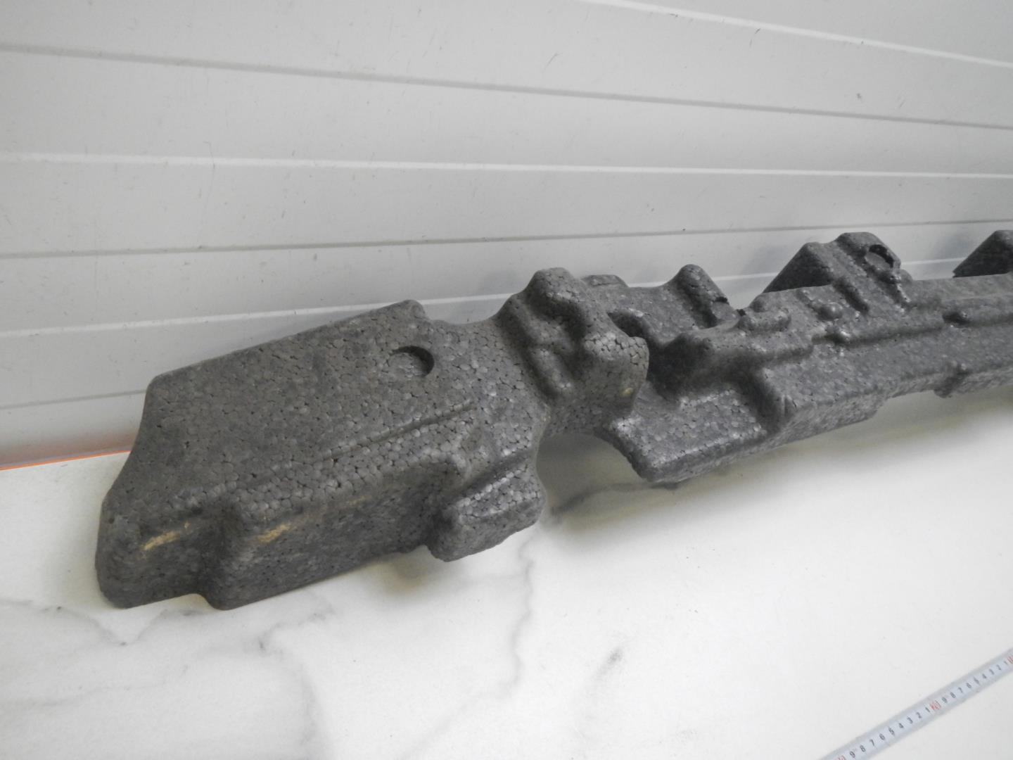 Наполнитель переднего бампера