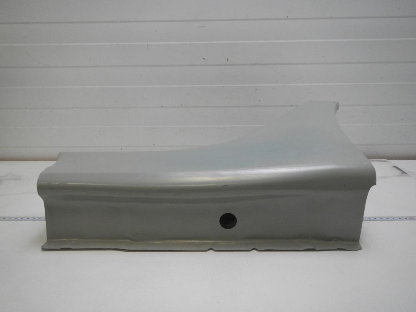 Порог левый