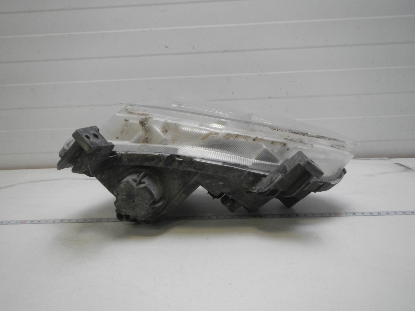 Фара противотуманная правая