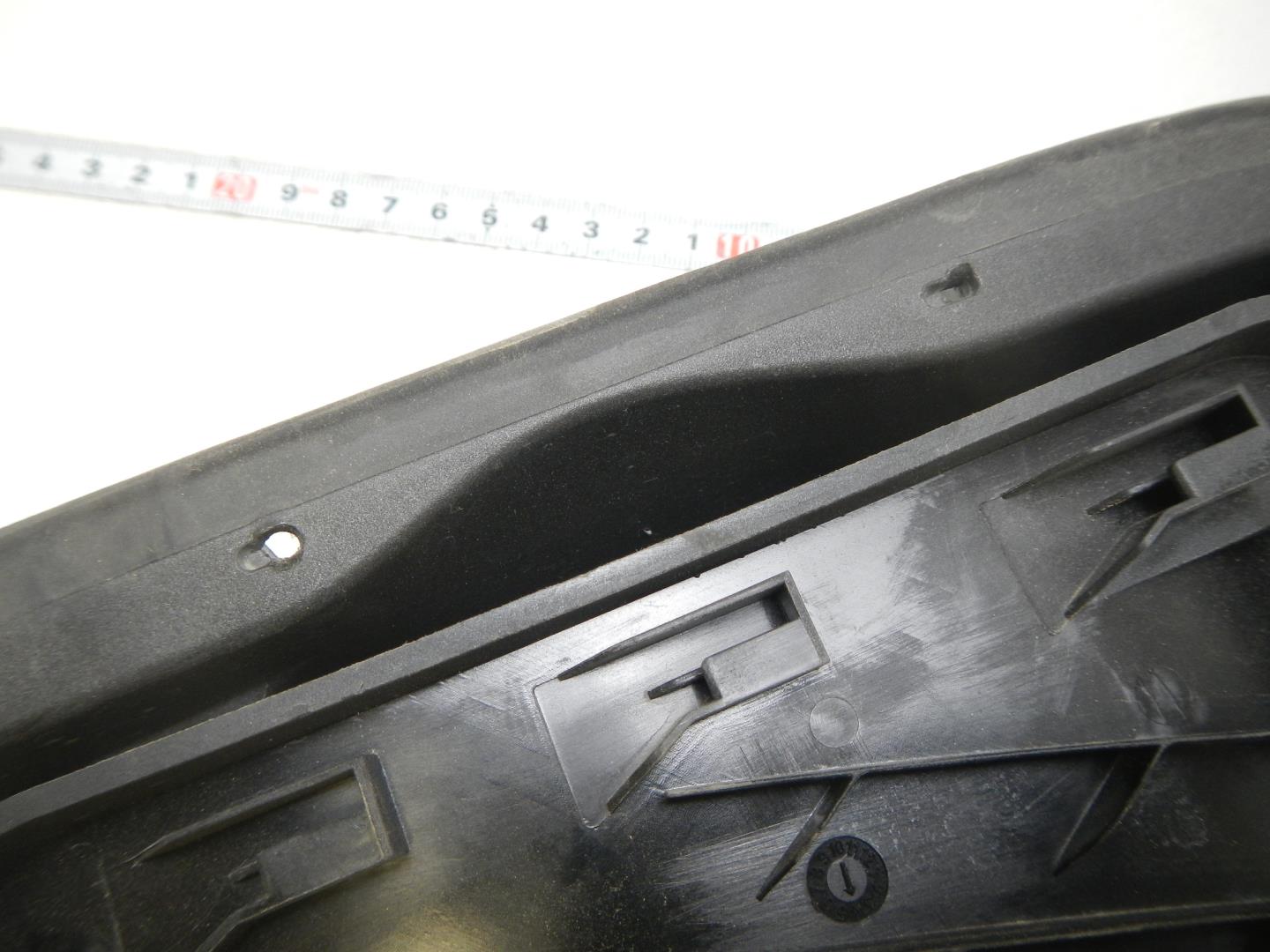 Горловина топливного бака