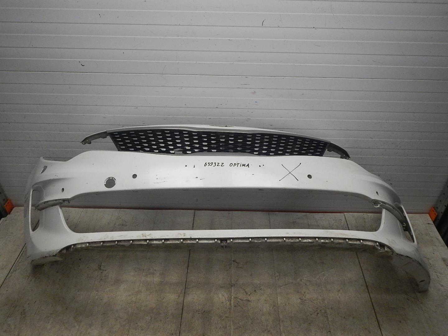 Бампер передний