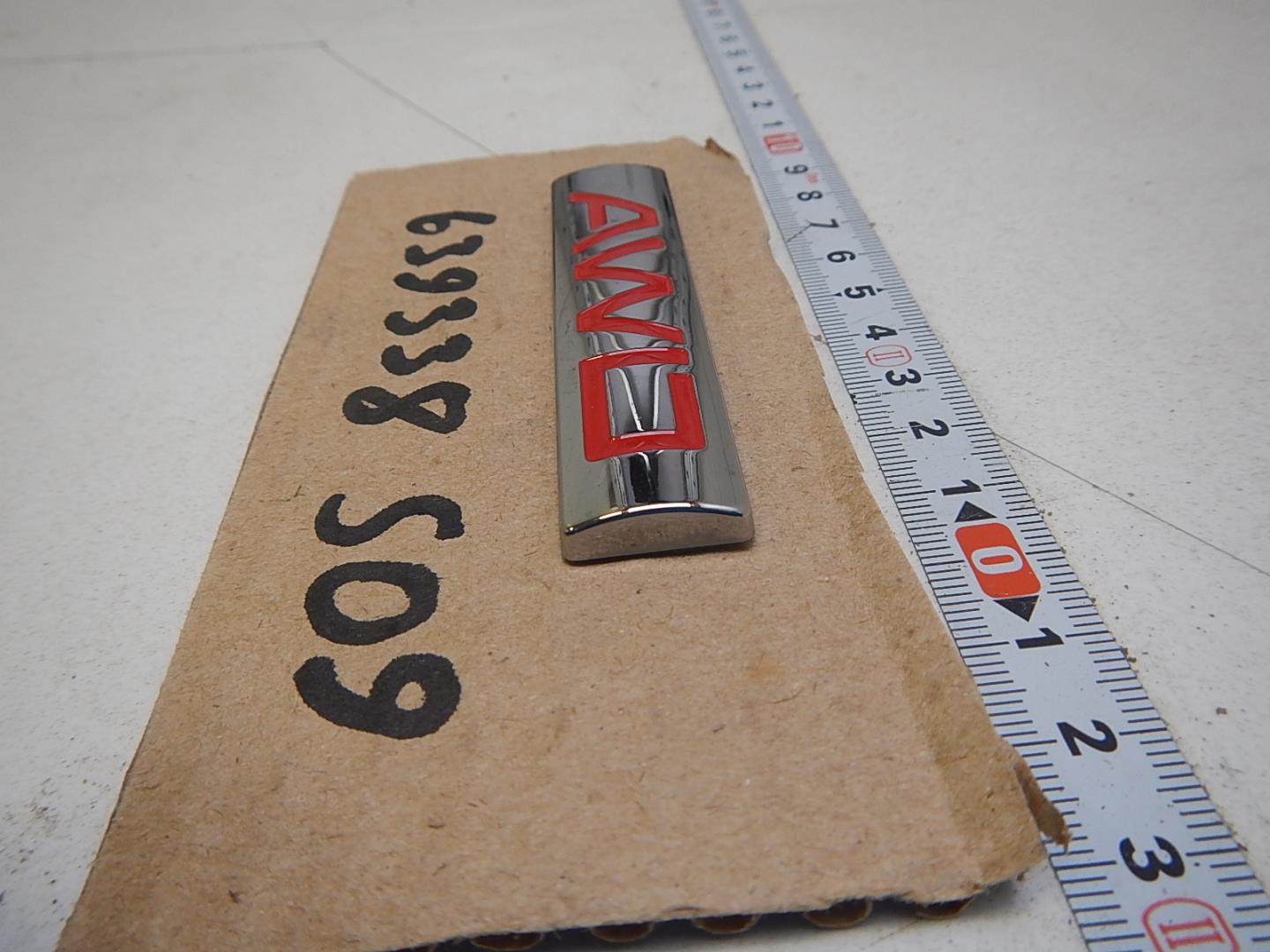 Эмблема на крышку багажника