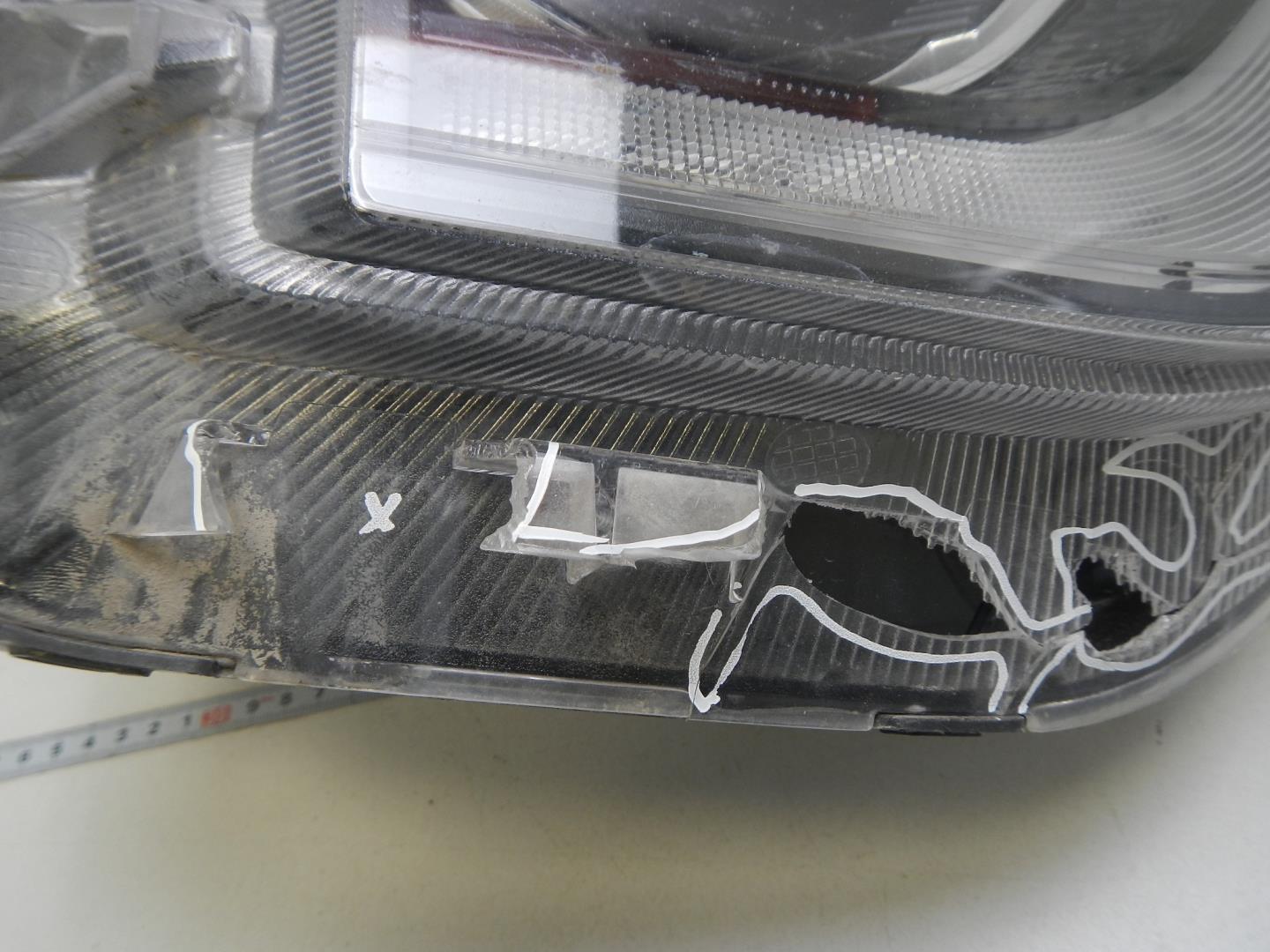 Фара правая