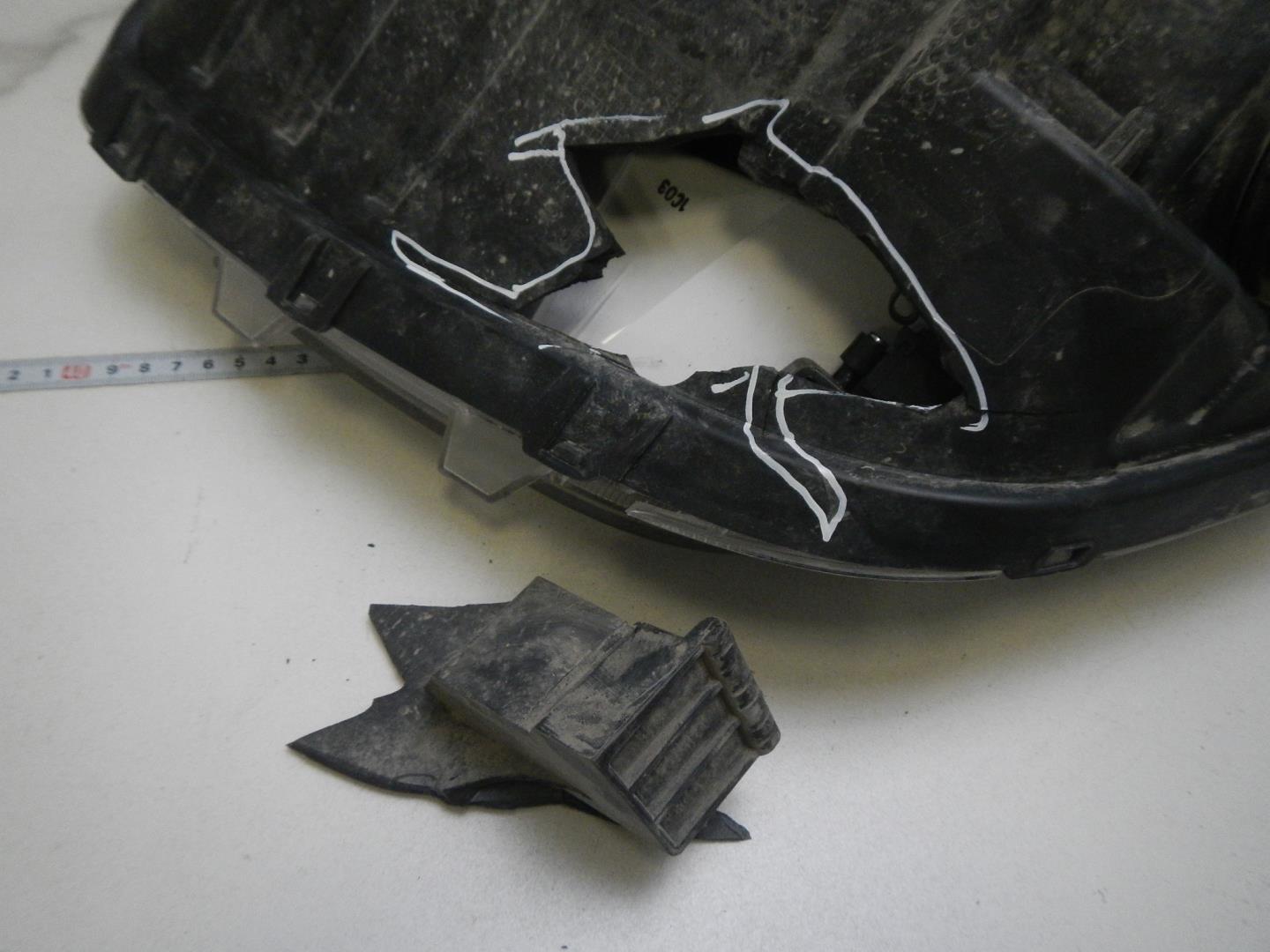 Фара правая