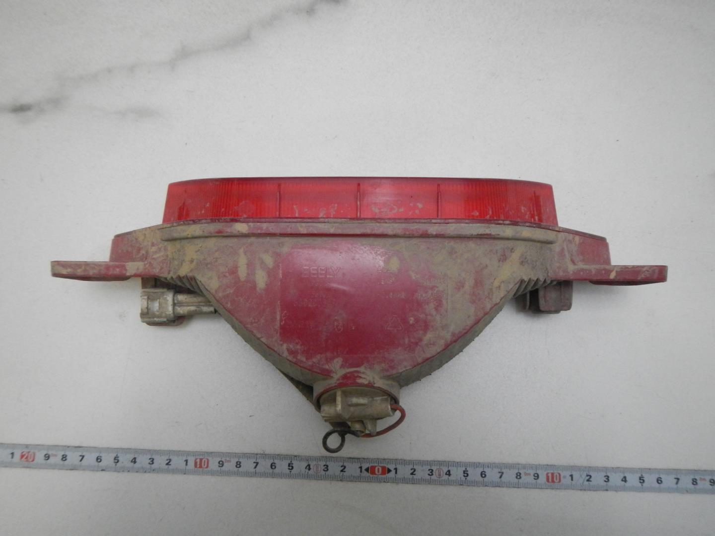 Фонарь задний противотуманный