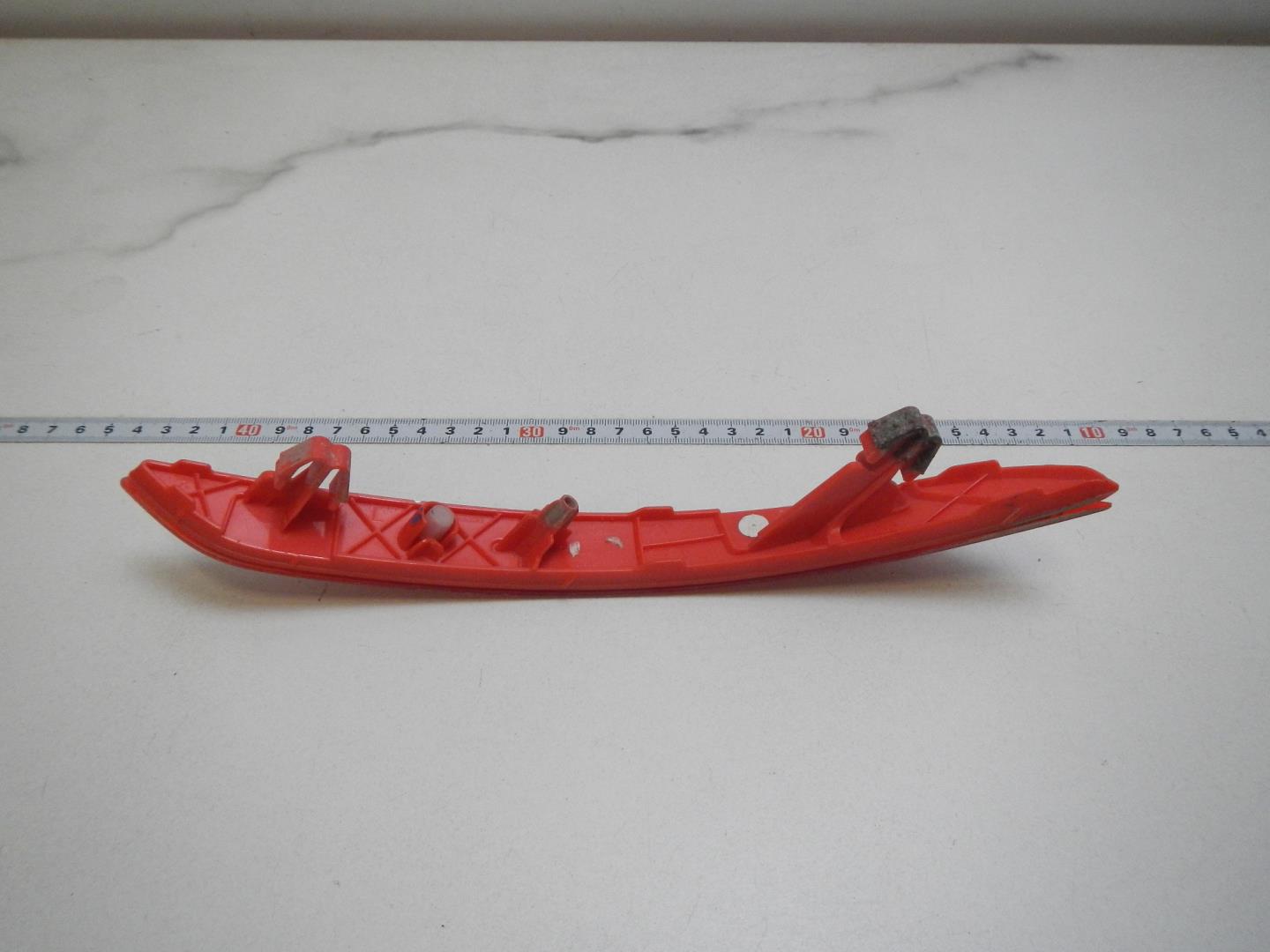 Отражатель в бампер задний левый