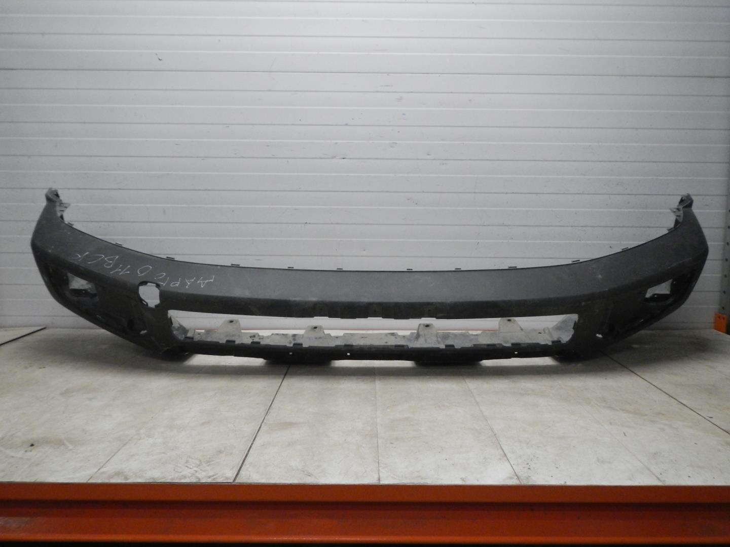 Бампер передний