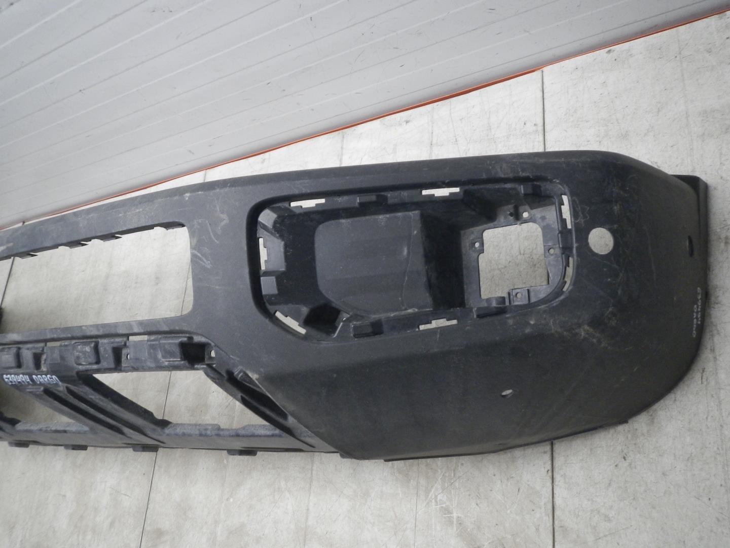 Бампер передний