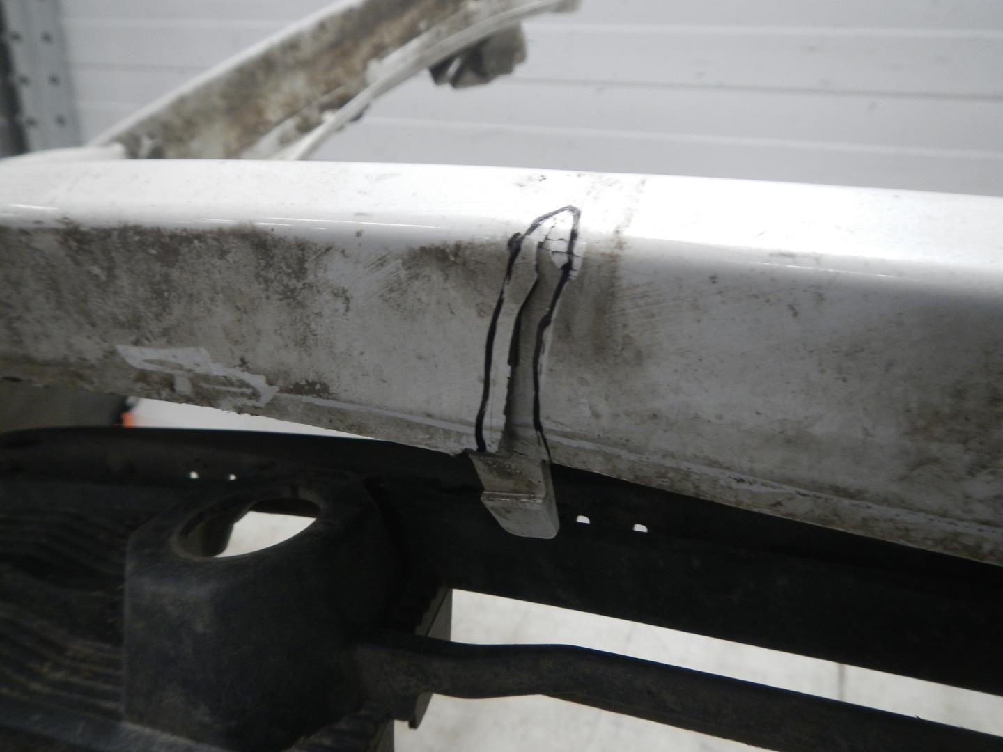 Бампер передний