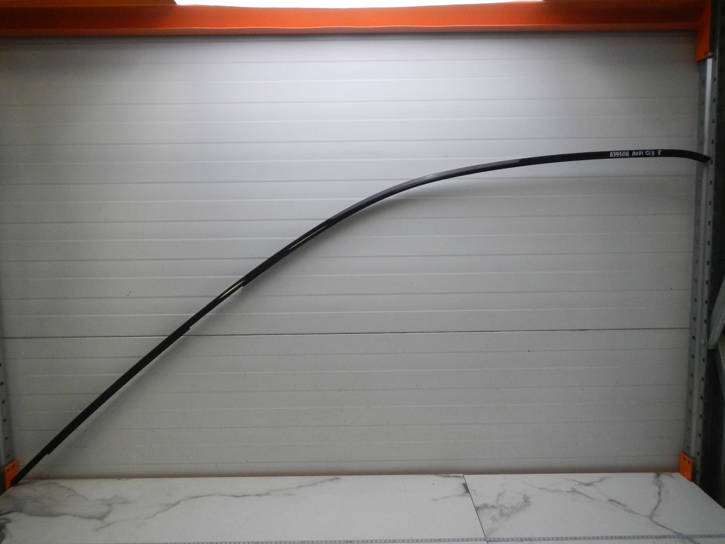 Молдинг крыши правый