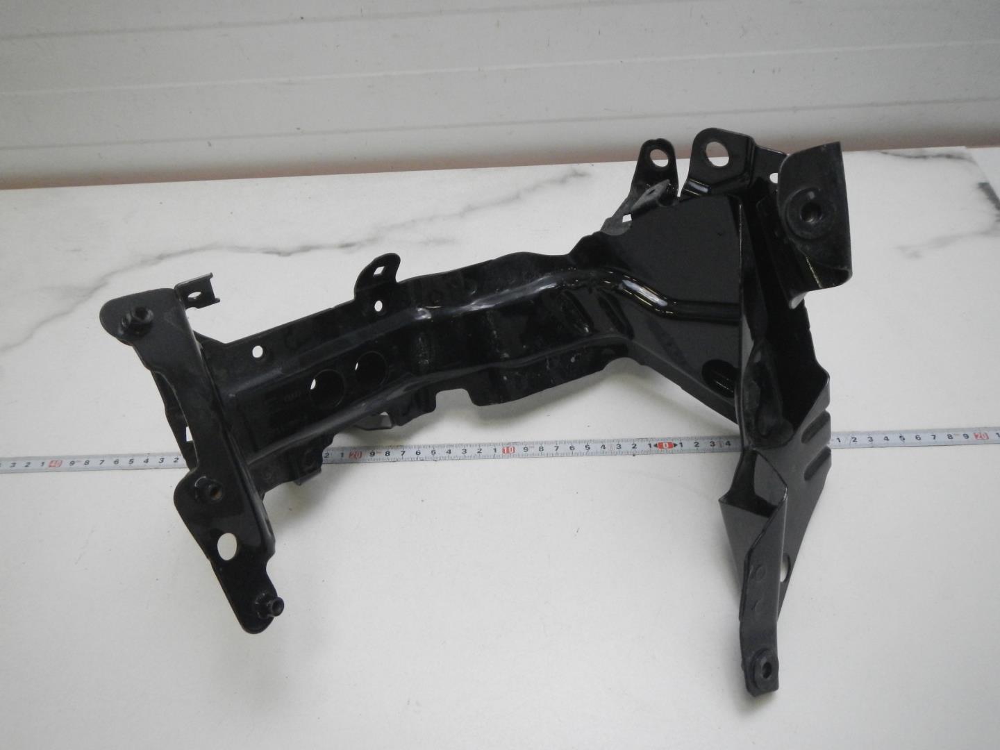 Кронштейн крепления крыла