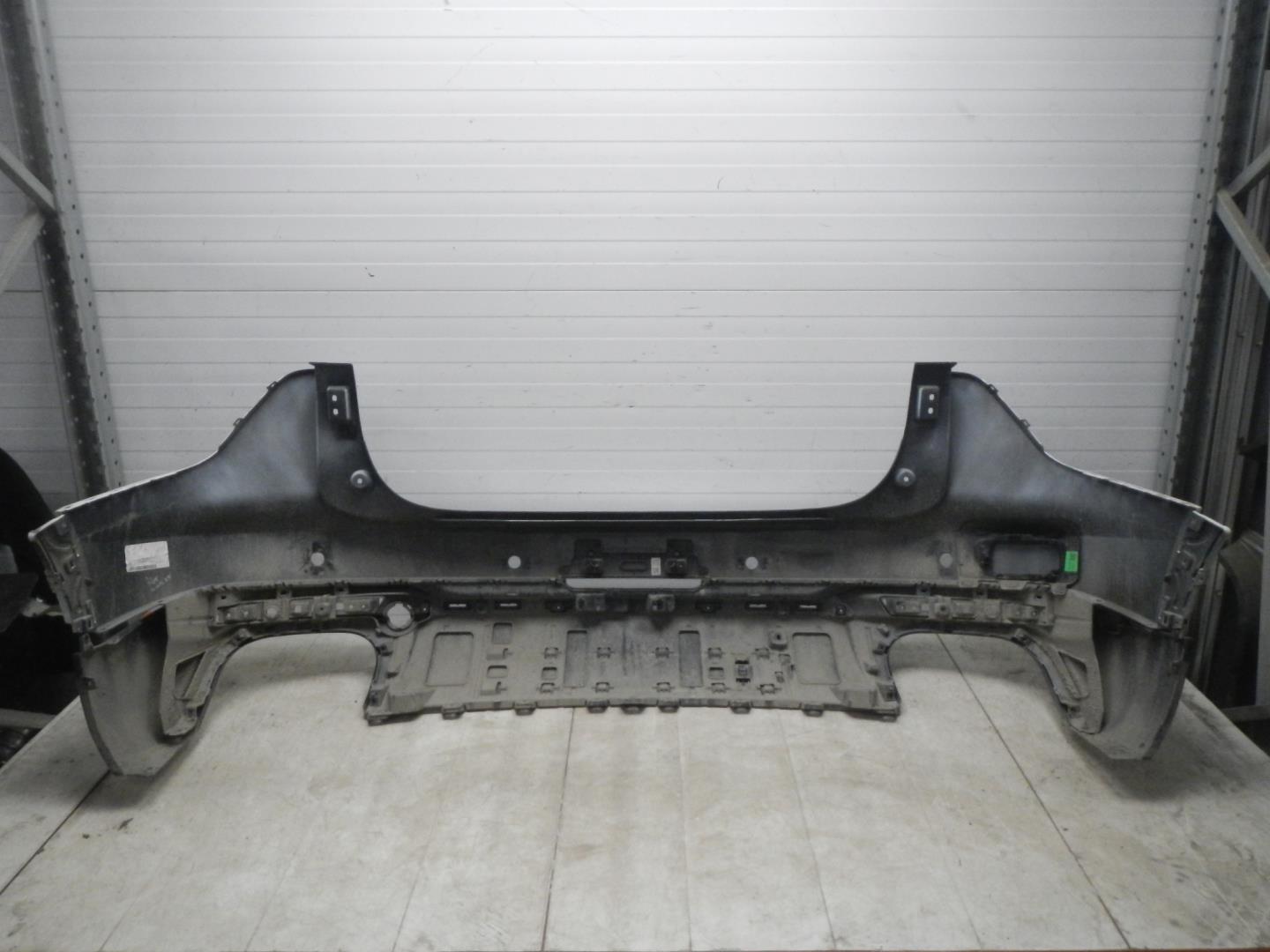 Бампер задний