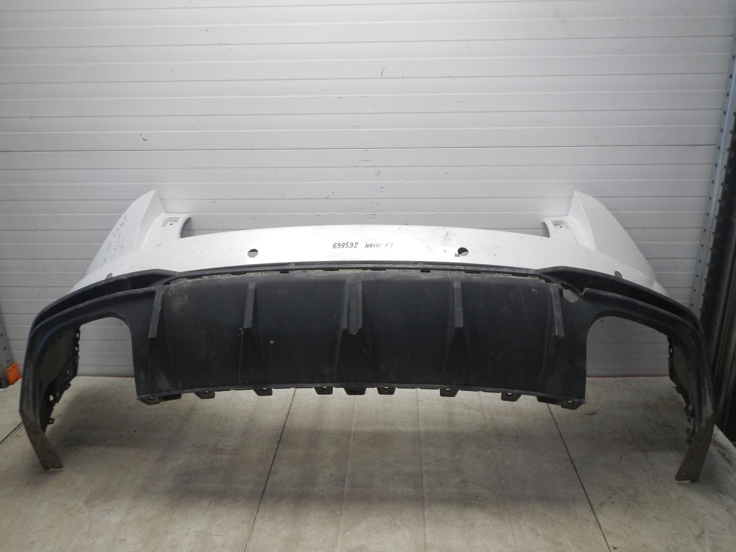 Бампер задний