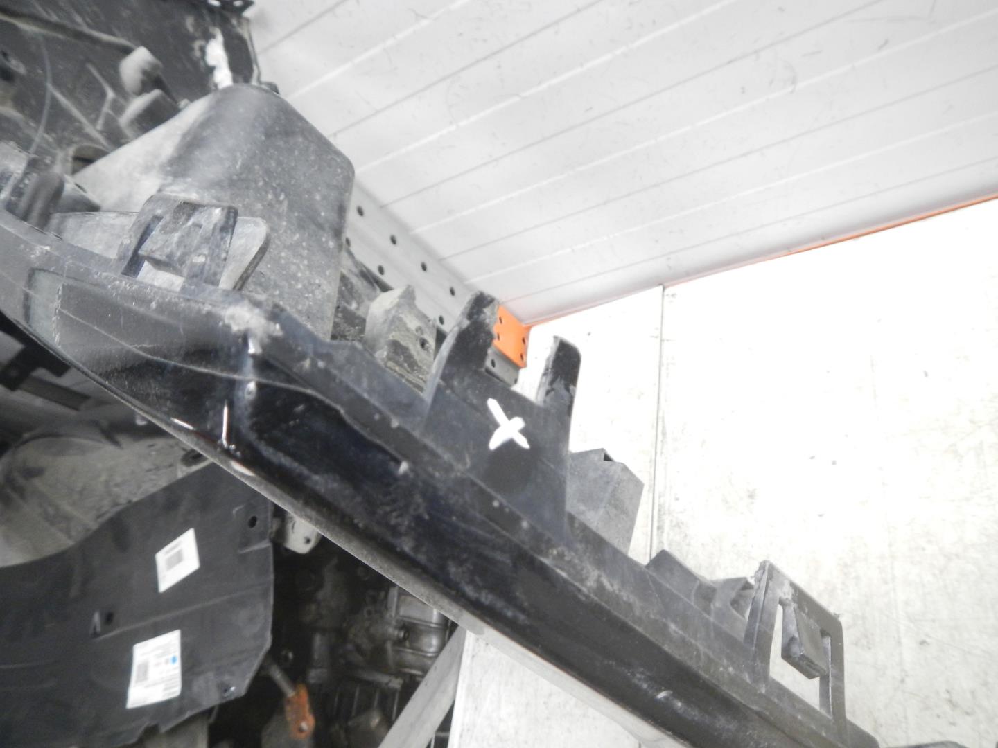 Бампер передний