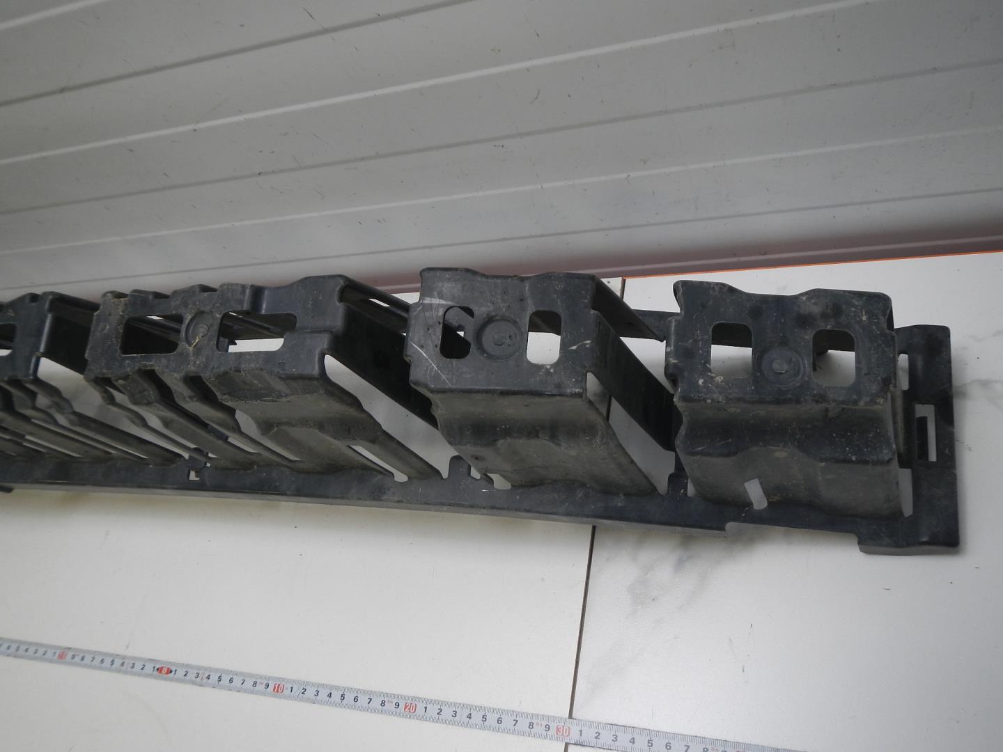 Наполнитель переднего бампера