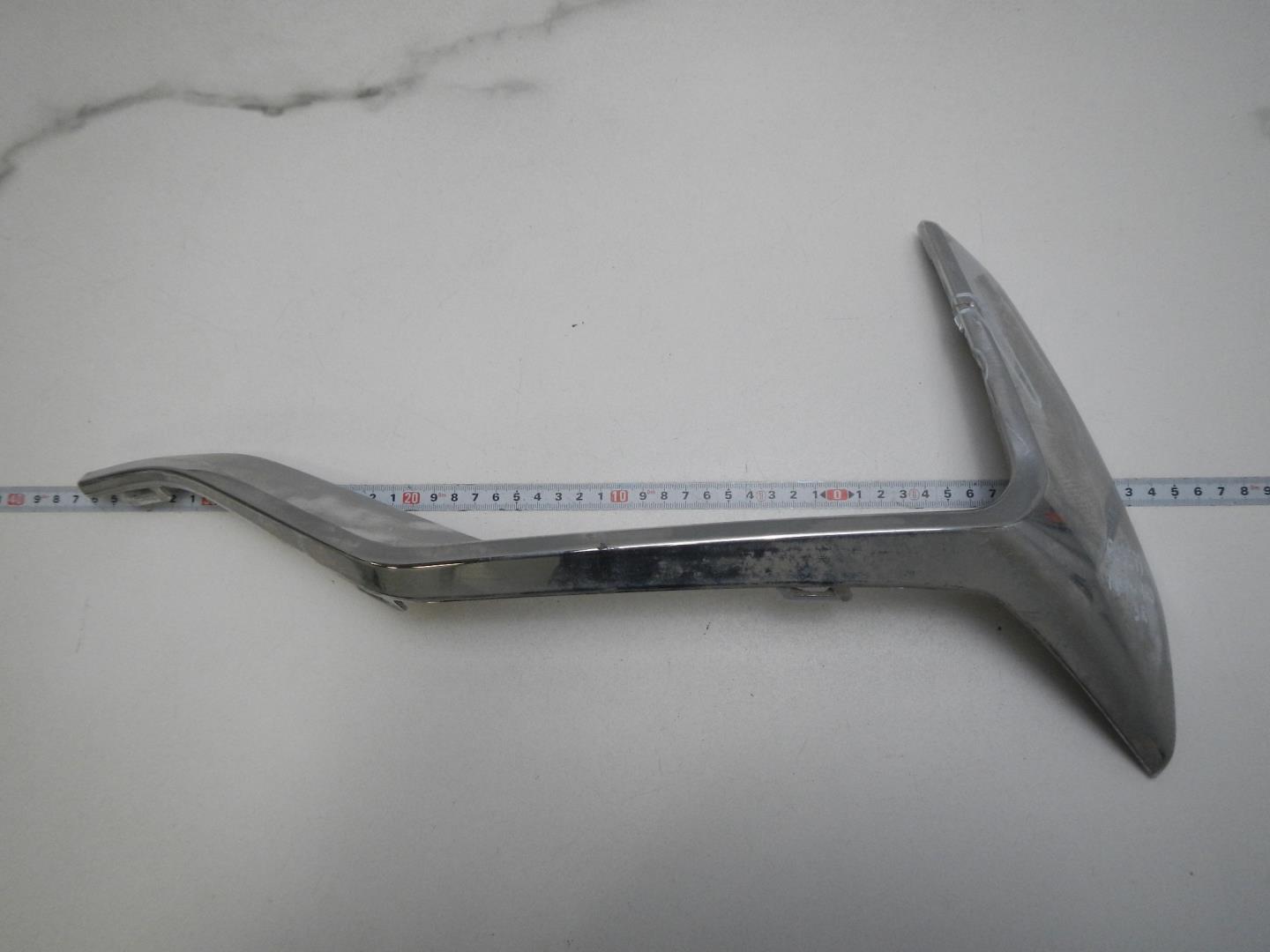 Молдинг заднего бампера