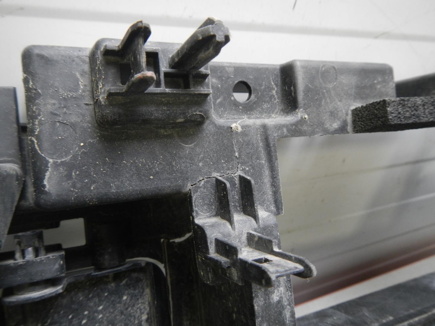 Решетка радиатора