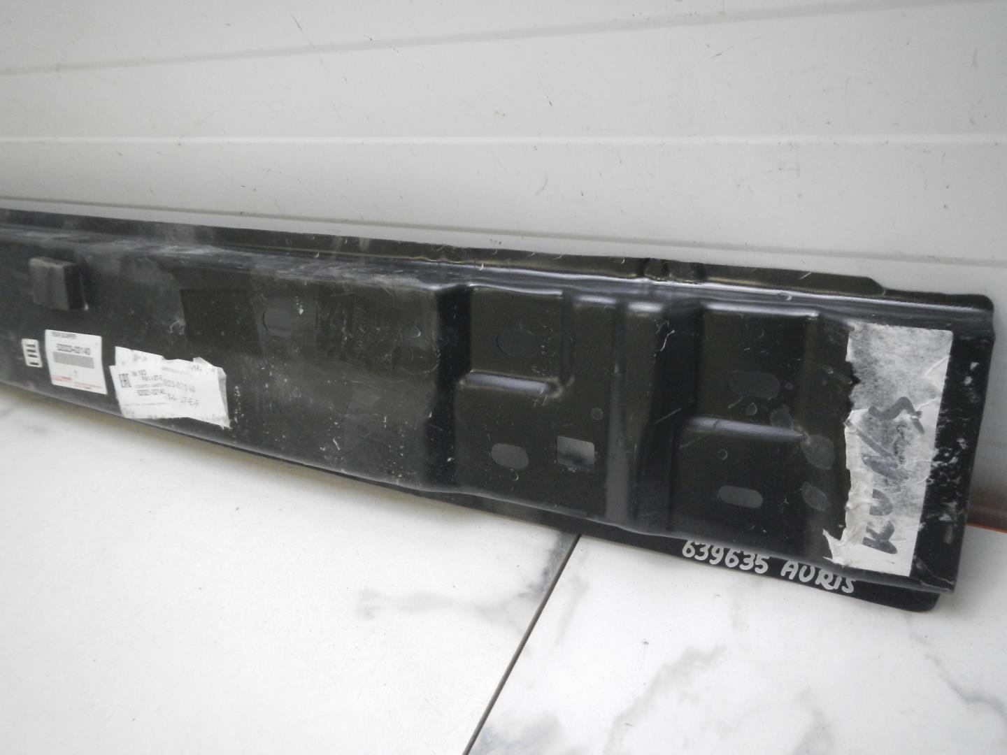 Усилитель заднего бампера