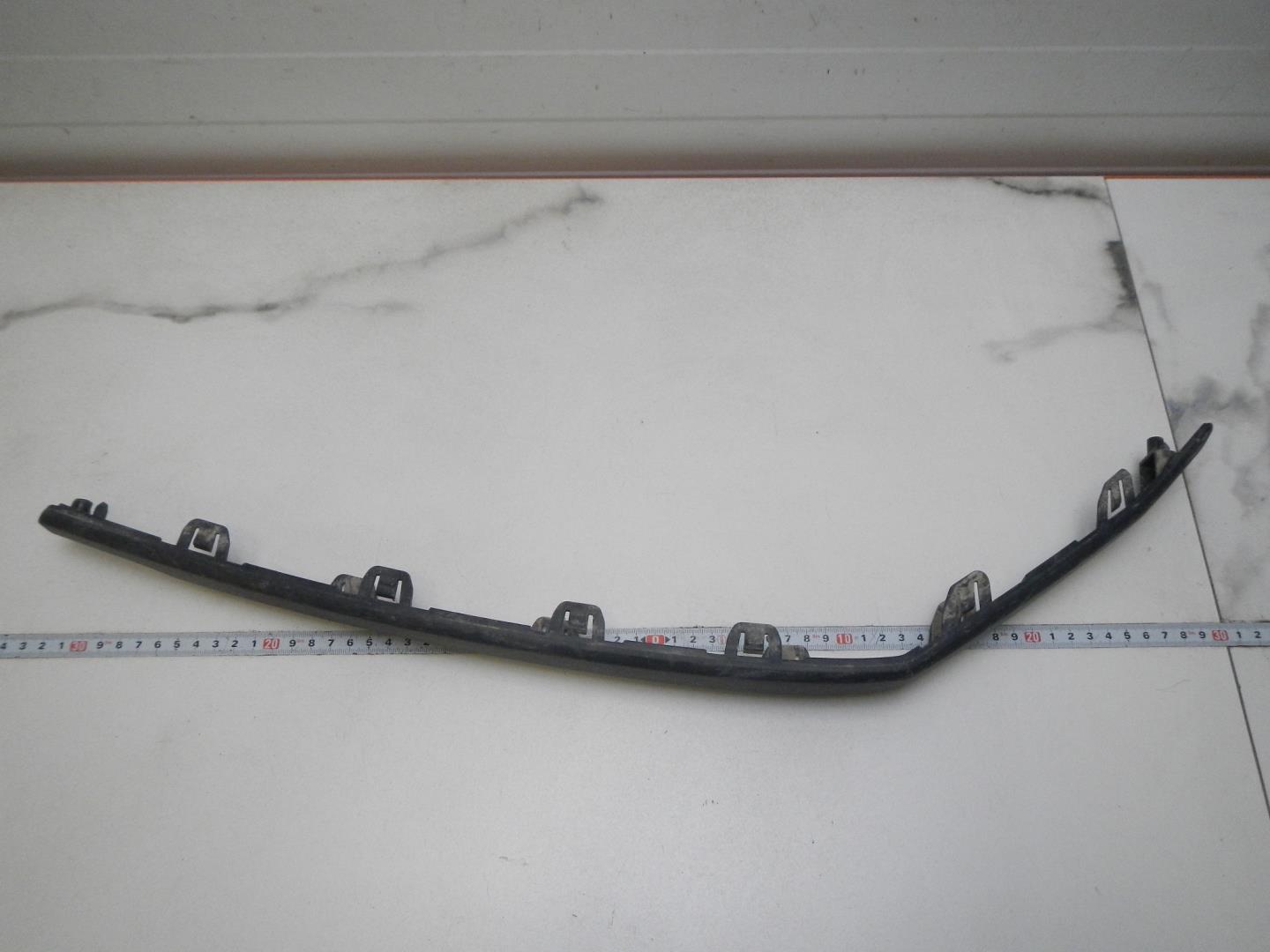 Молдинг заднего бампера