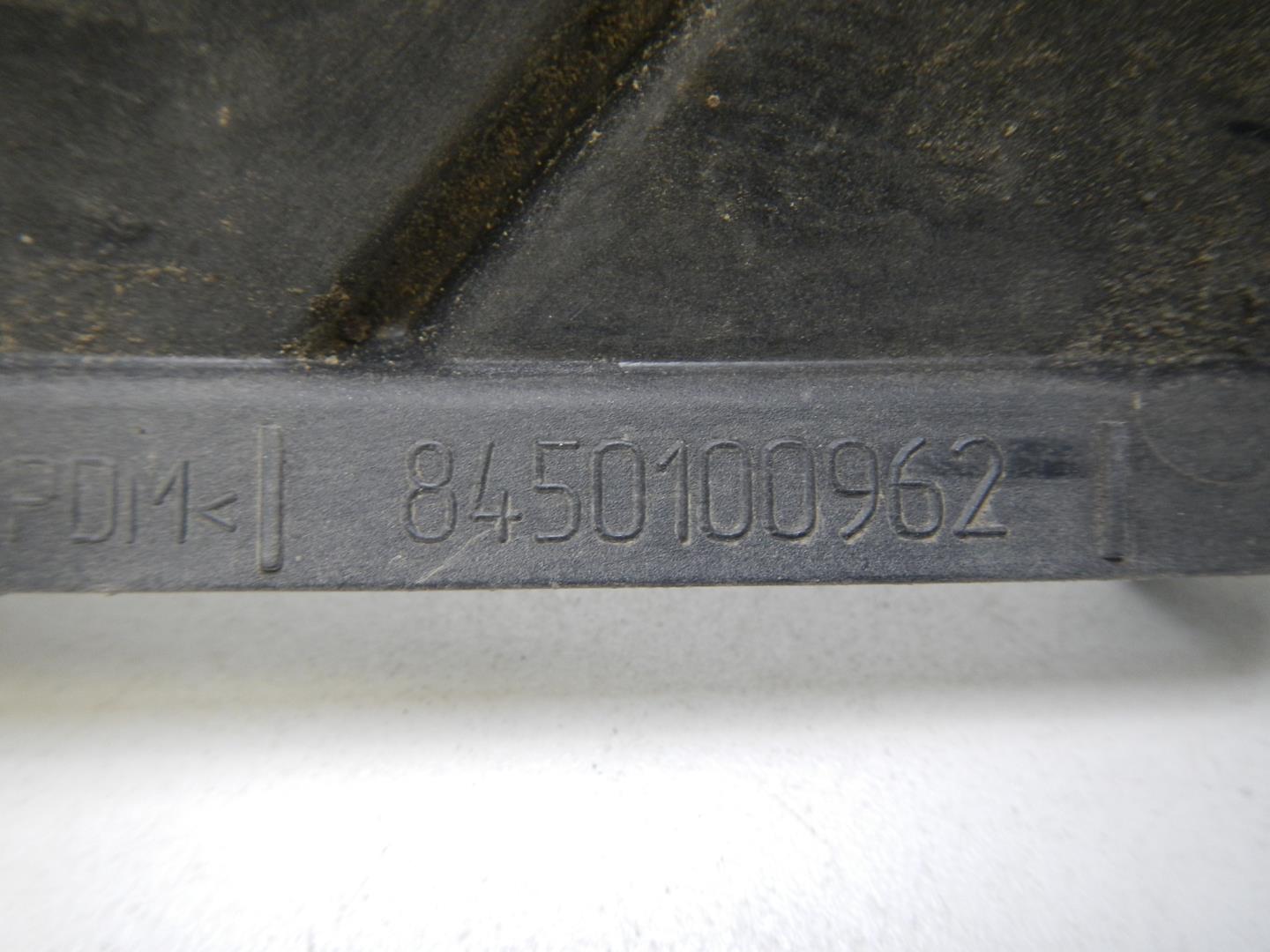 Решетка в бампер правая