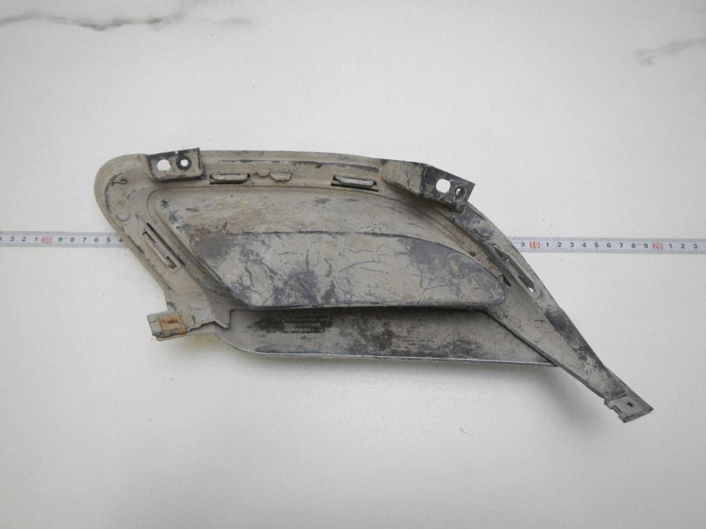 Накладка заднего бампера левая