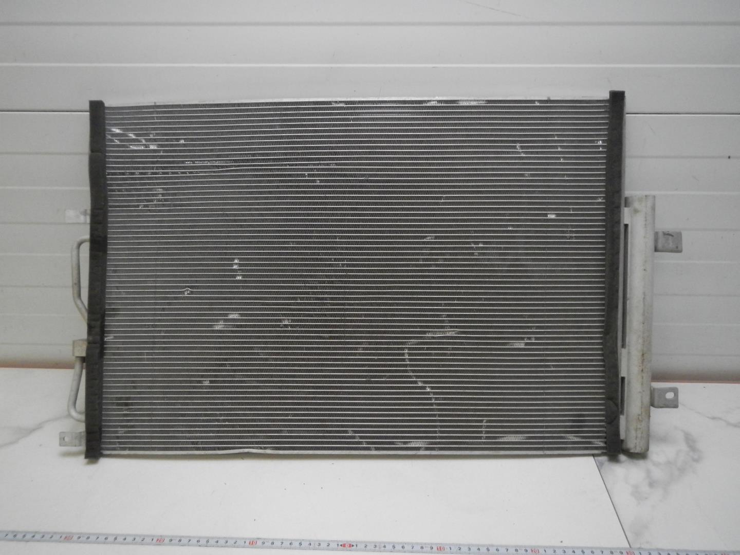 Радиатор кондиционера / конденсер