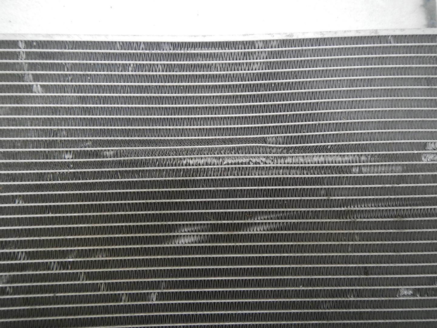 Радиатор кондиционера / конденсер