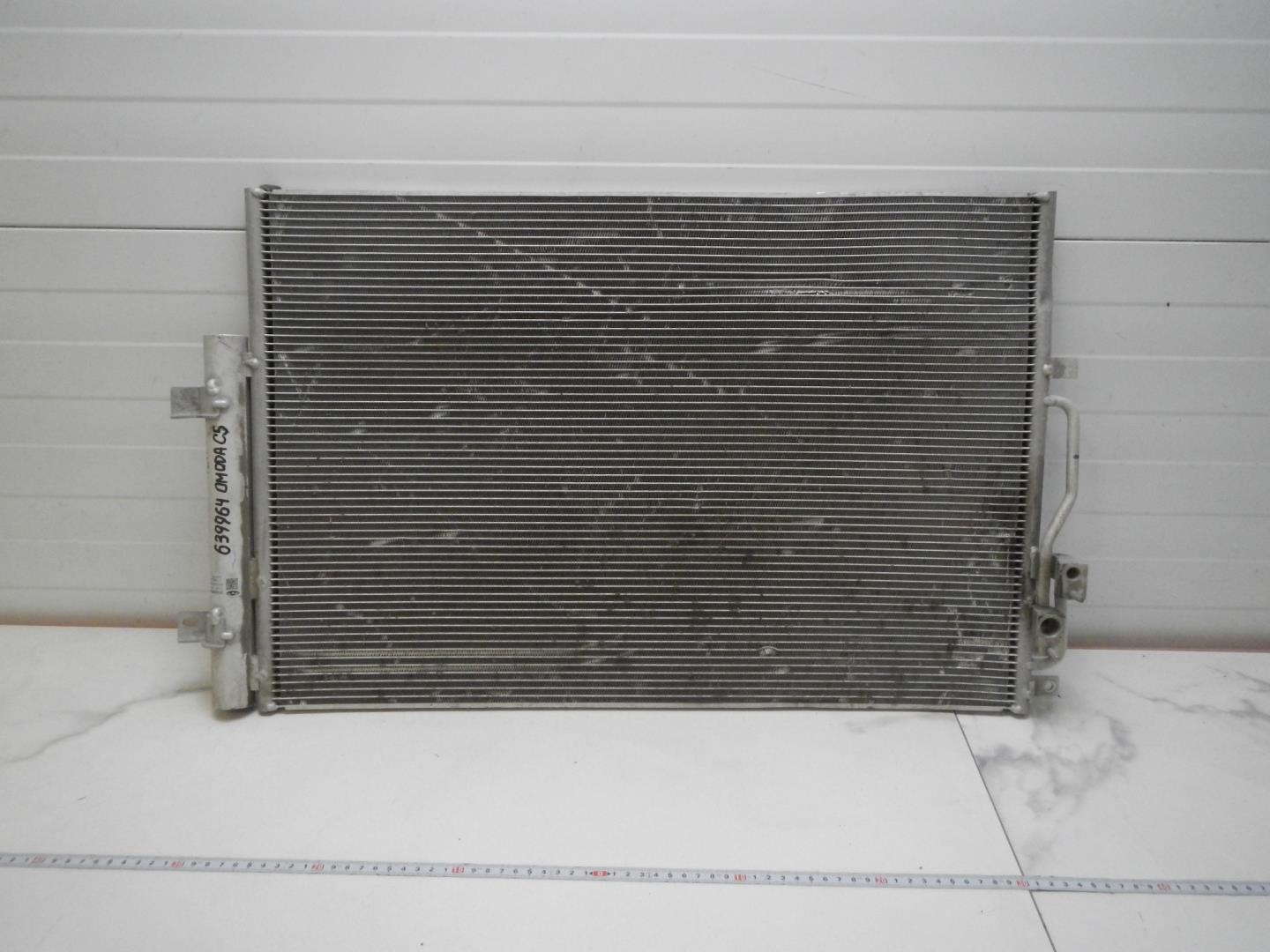 Радиатор кондиционера / конденсер
