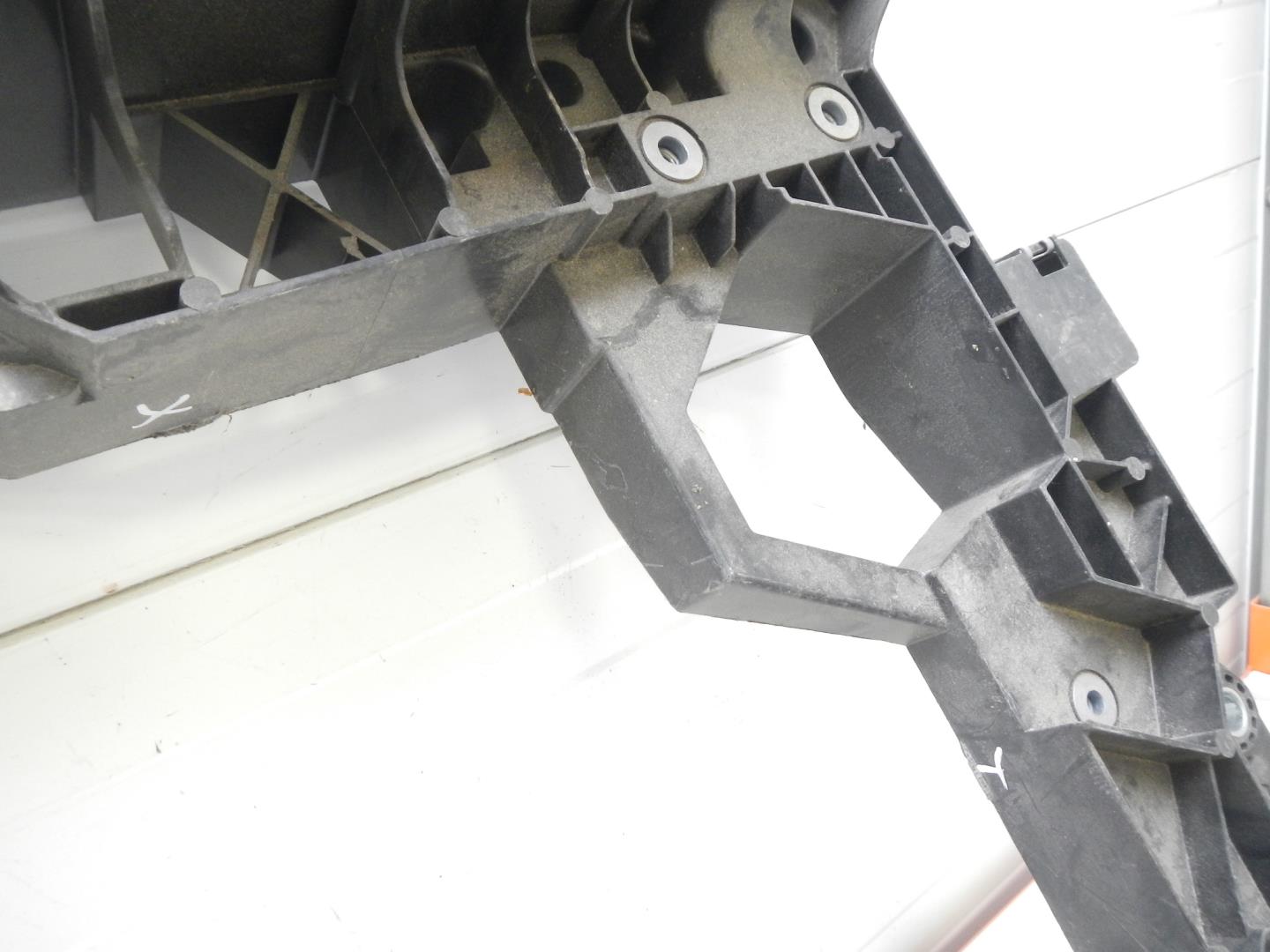 Панель передняя (телевизор)