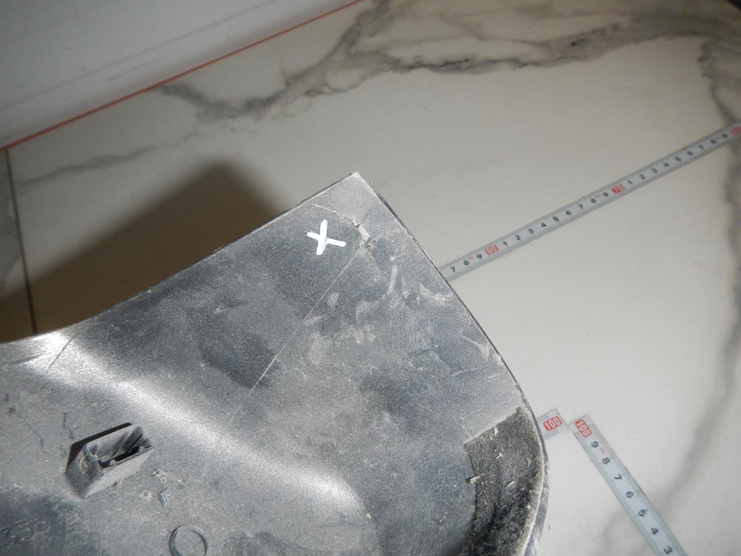 Крышка зеркала внутренняя левая