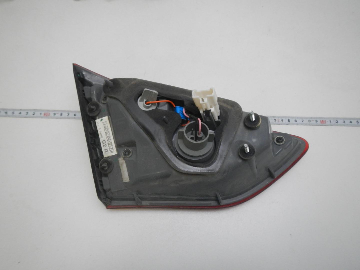 Фонарь задний внутренний правый