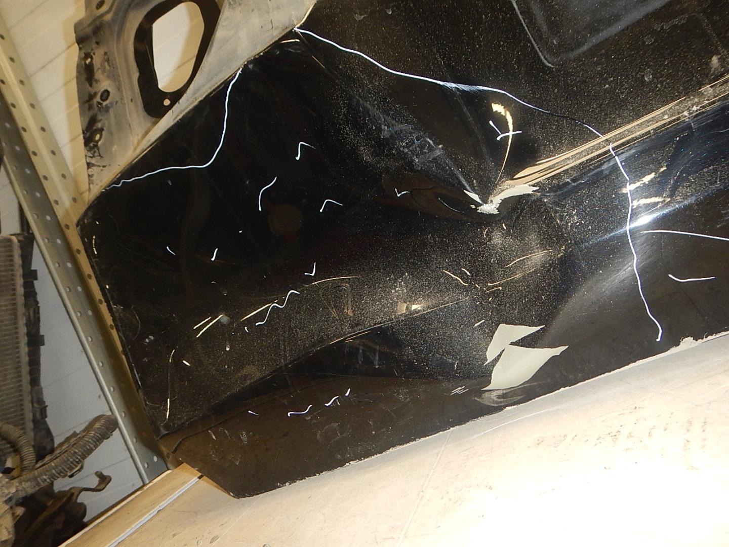 Дверь багажника