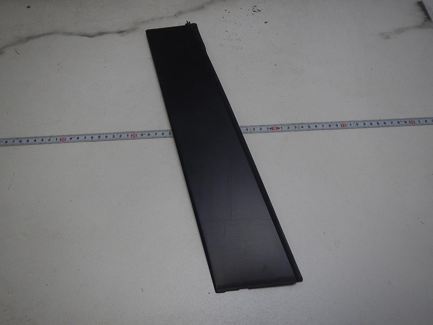 Накладка двери задней правой