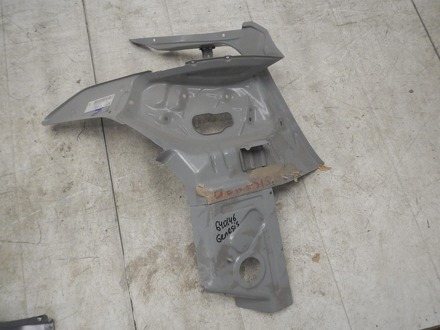 Панель задняя