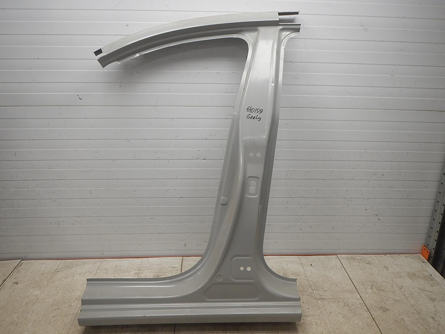 Кузовной элемент