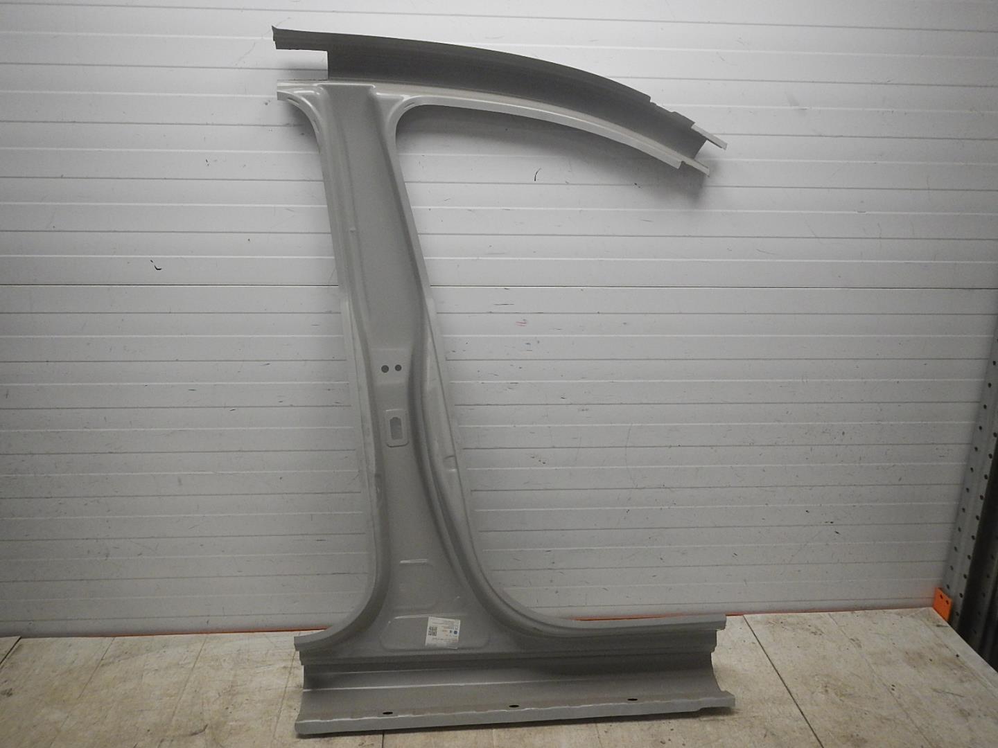 Кузовной элемент