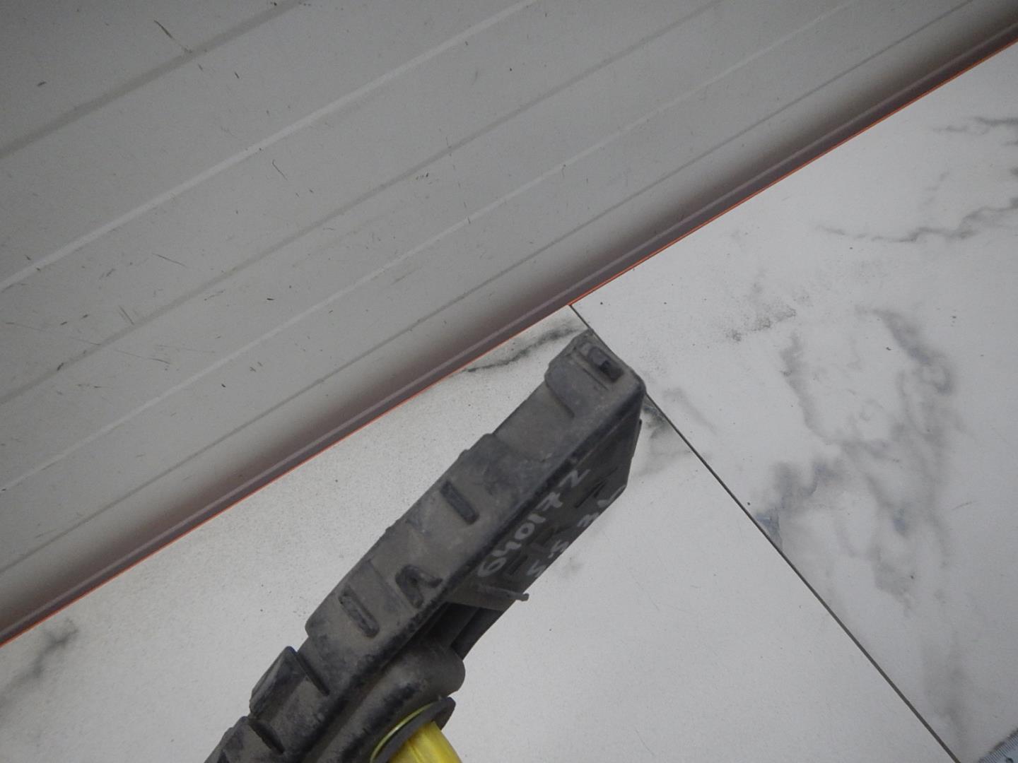 Кронштейн заднего бампера левый