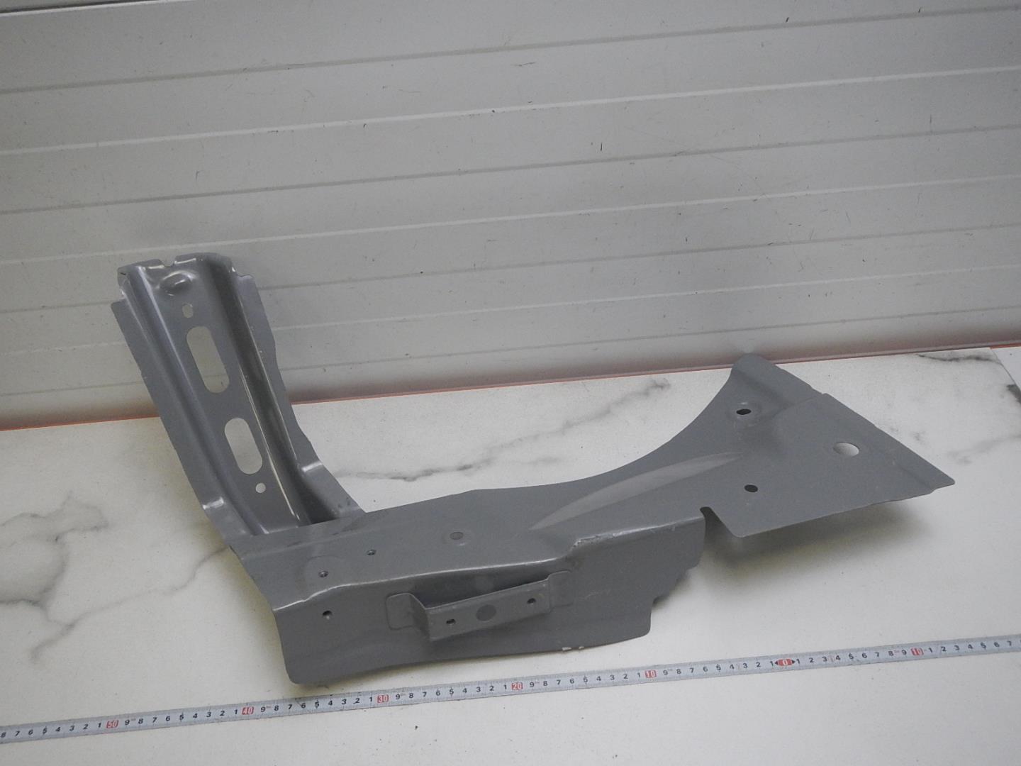 Лонжерон передний левый