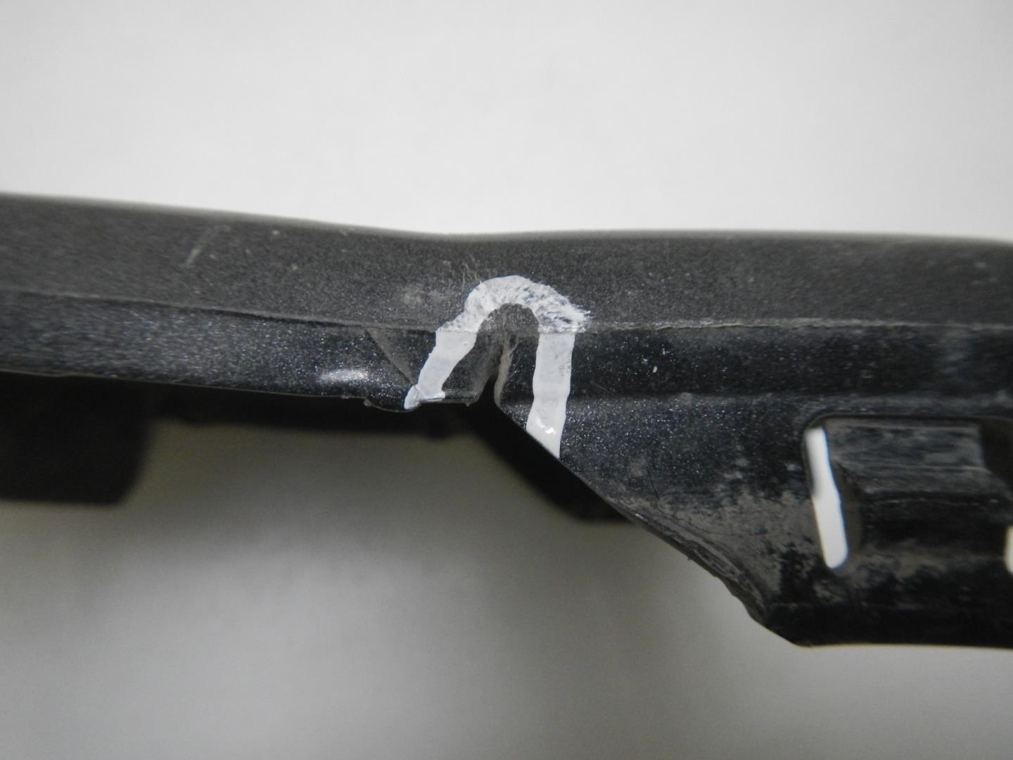 Накладка переднего бампера правая