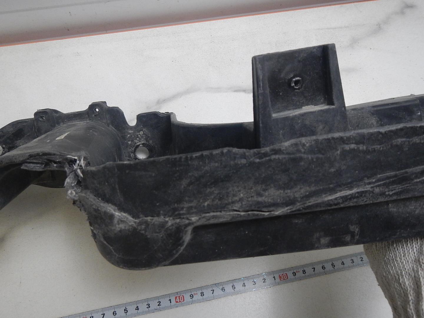 Усилитель заднего бампера