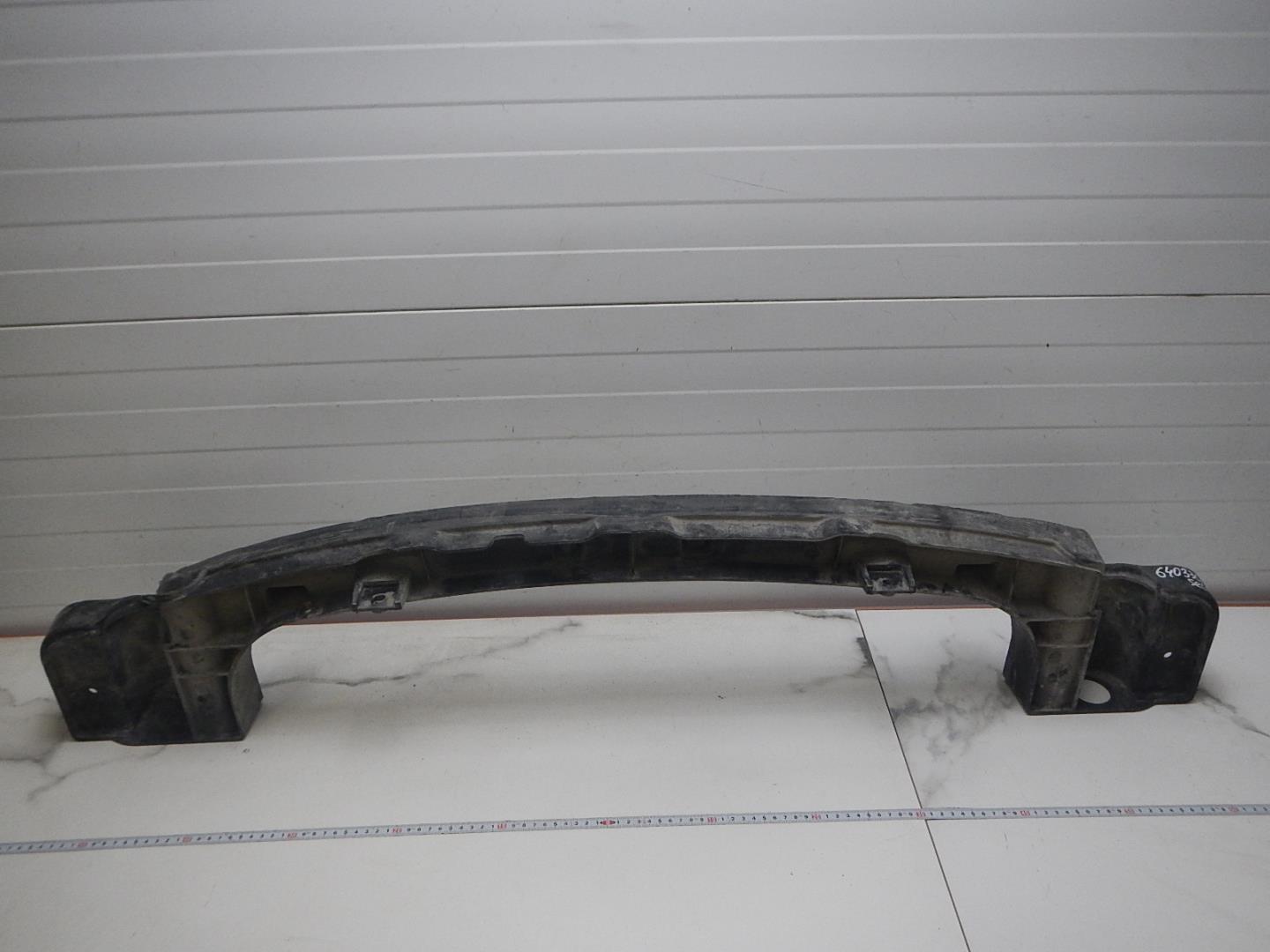 Усилитель заднего бампера