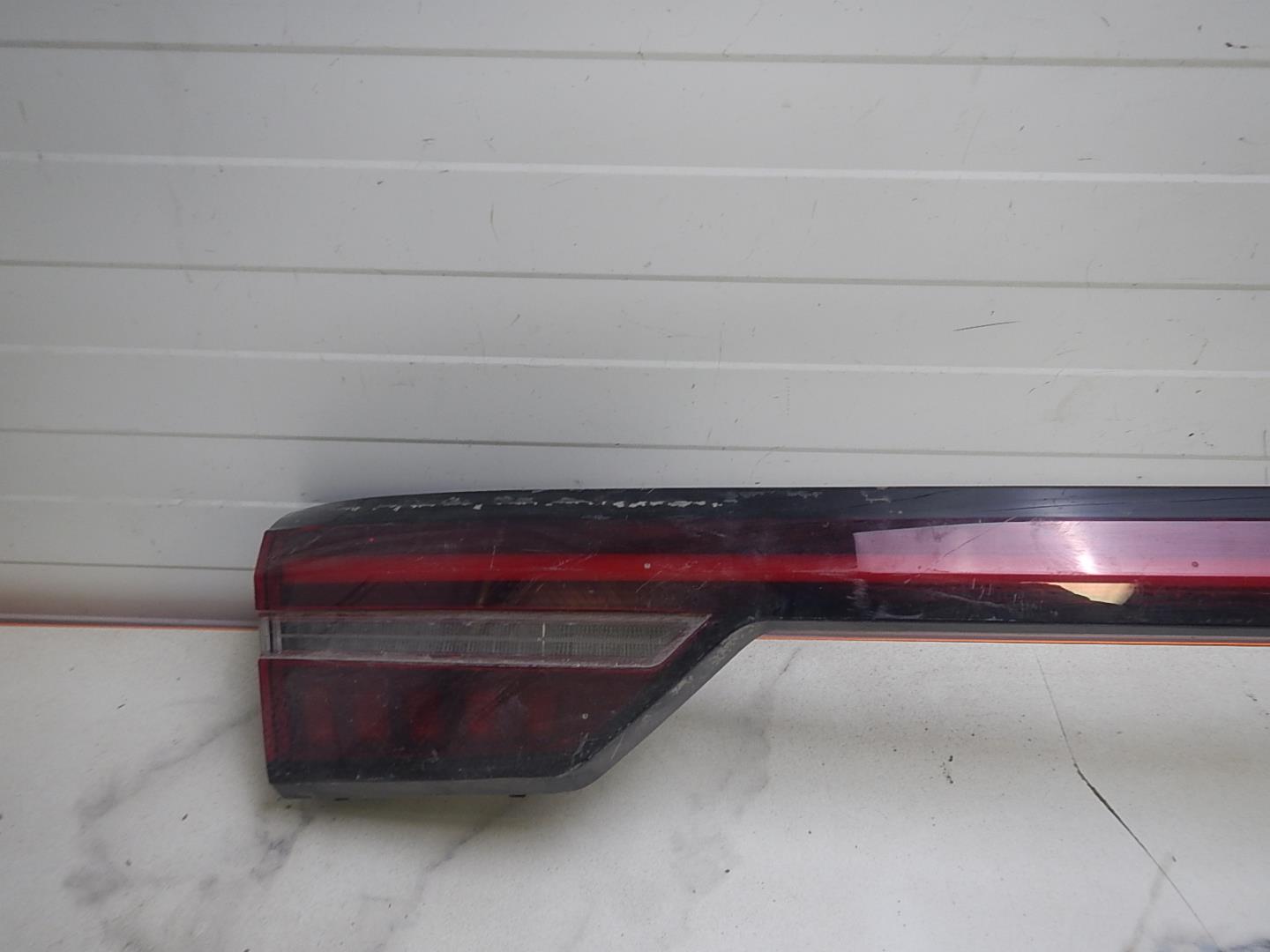 Фонарь задний (стоп сигнал)