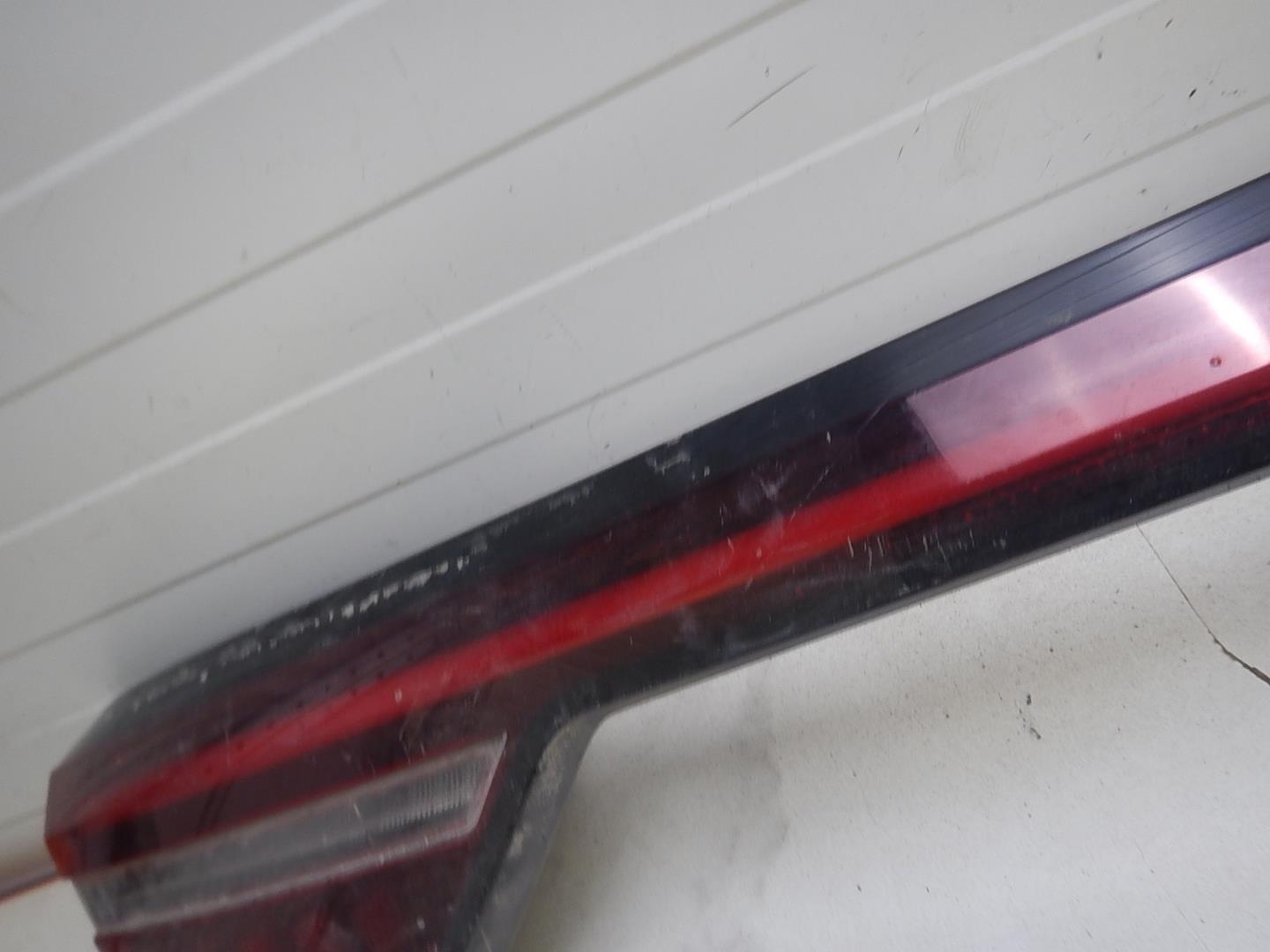 Фонарь задний (стоп сигнал)