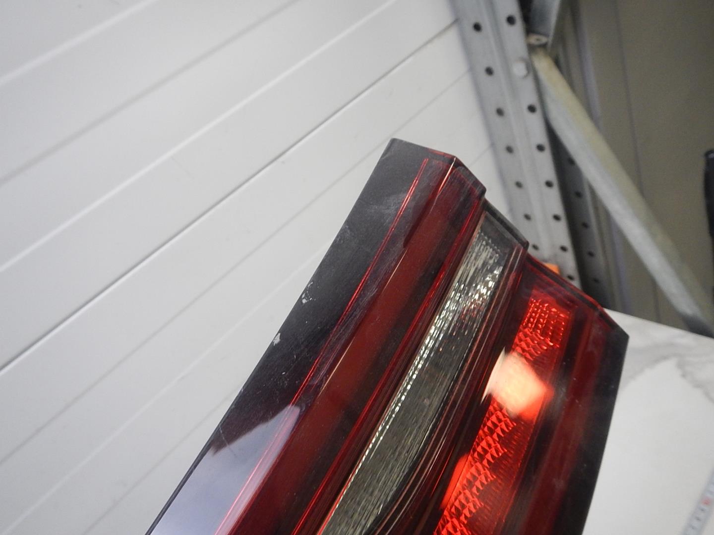 Фонарь задний (стоп сигнал)