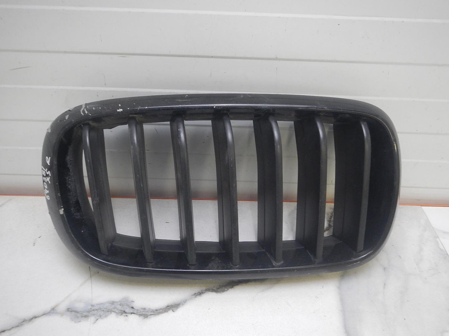 Решетка радиатора