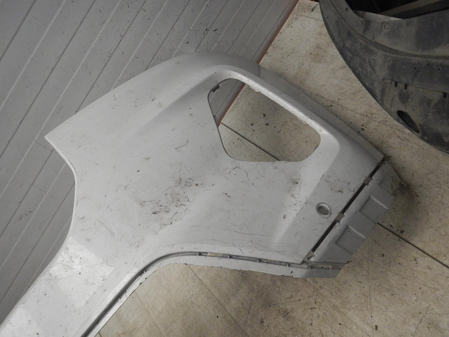 Бампер передний