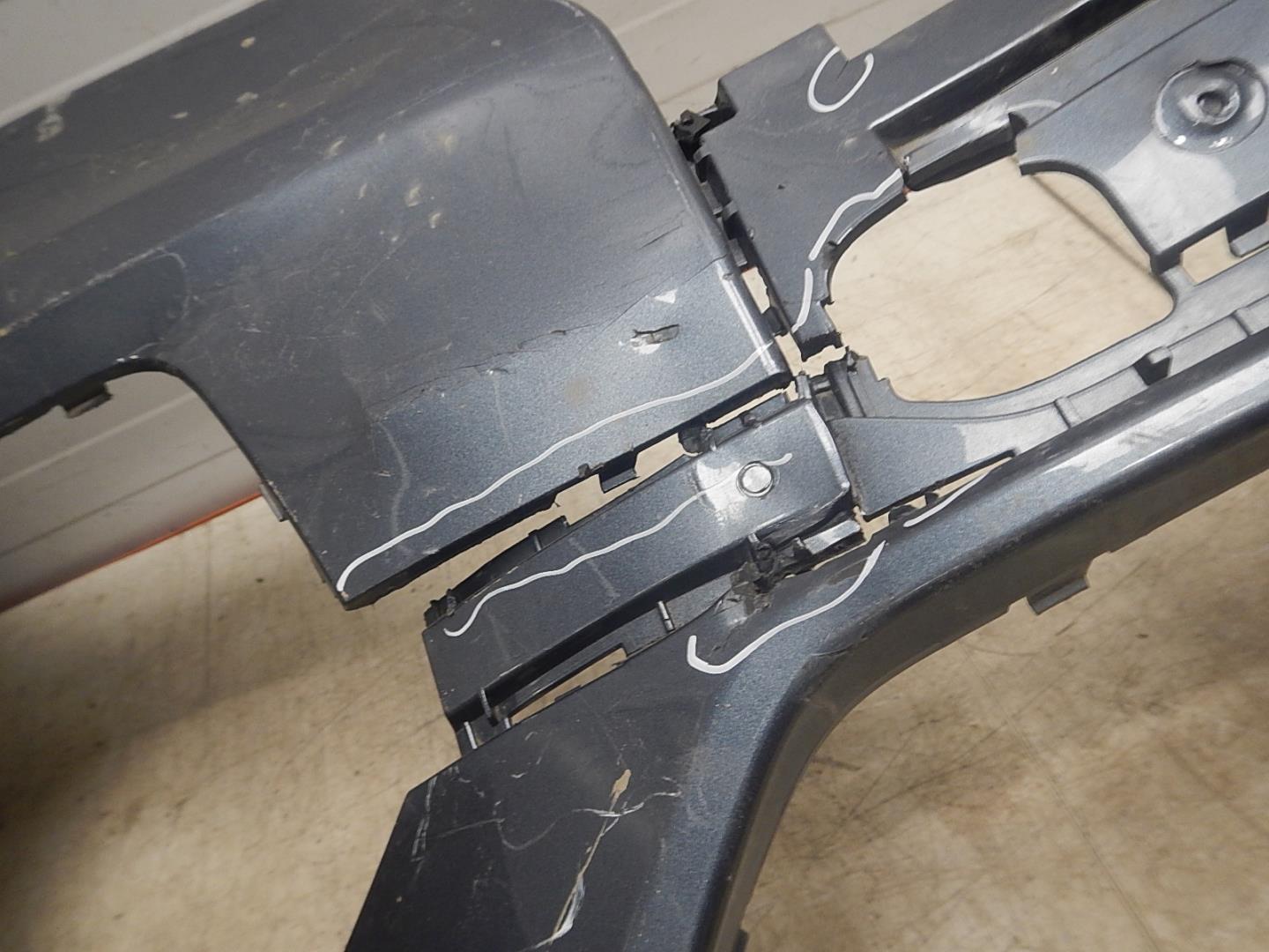 Бампер передний