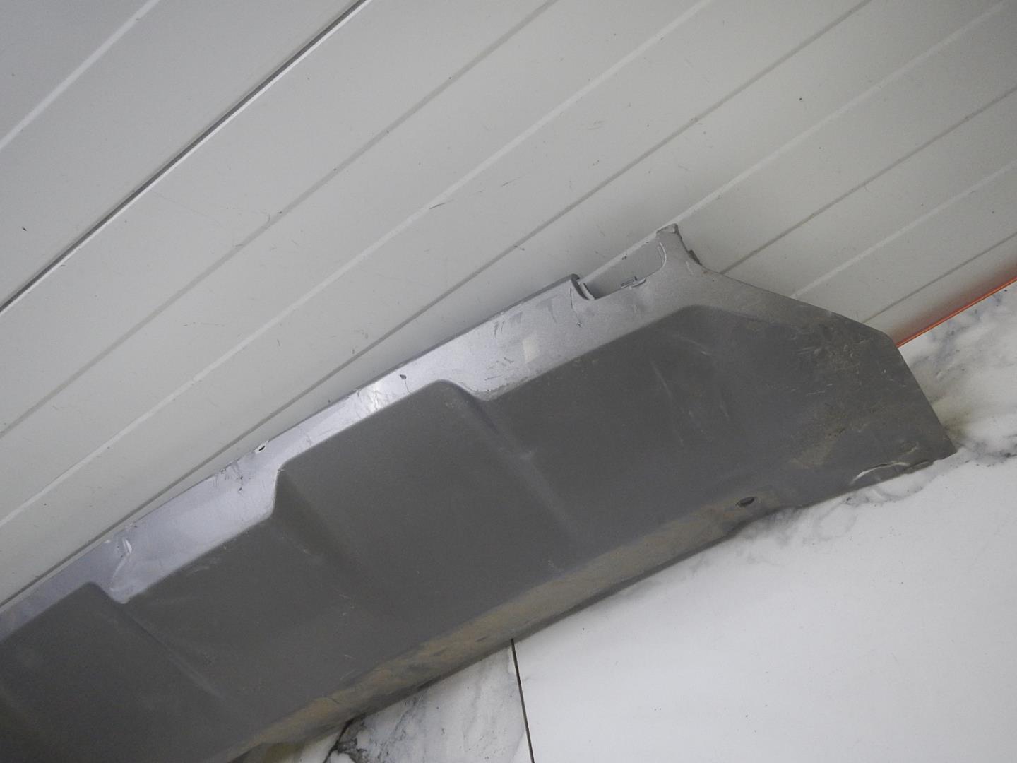 Накладка заднего бампера